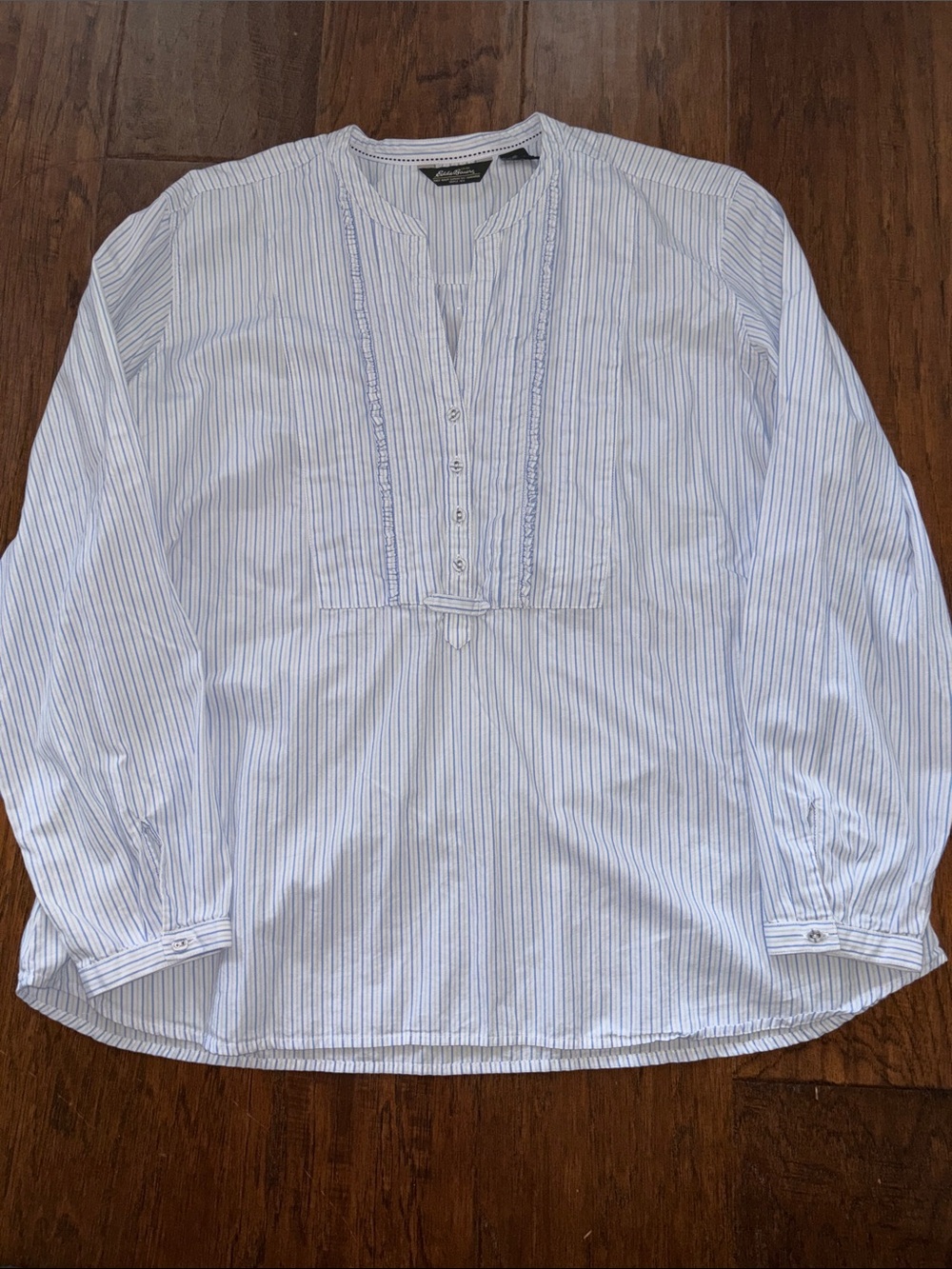 Eddie Bauer White Shirt with Light Blue Pinstripes Long Sleeve Pullover
